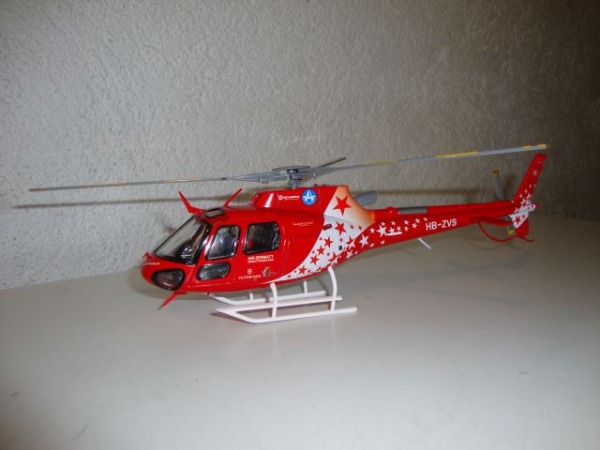 Helikopter Typ Ecureuil AS350 B3 Air Zermatt